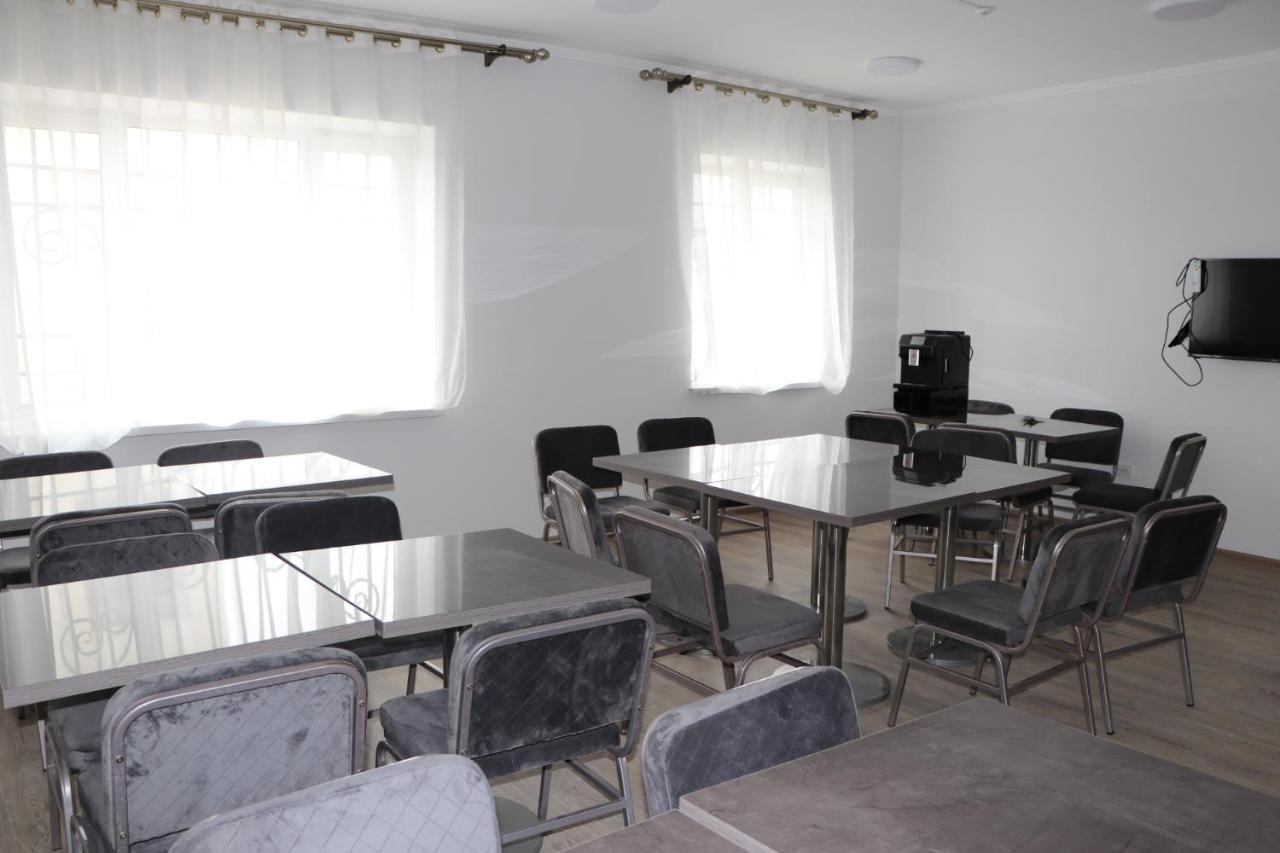 Issyk - Kol Hotel Balykčy Esterno foto